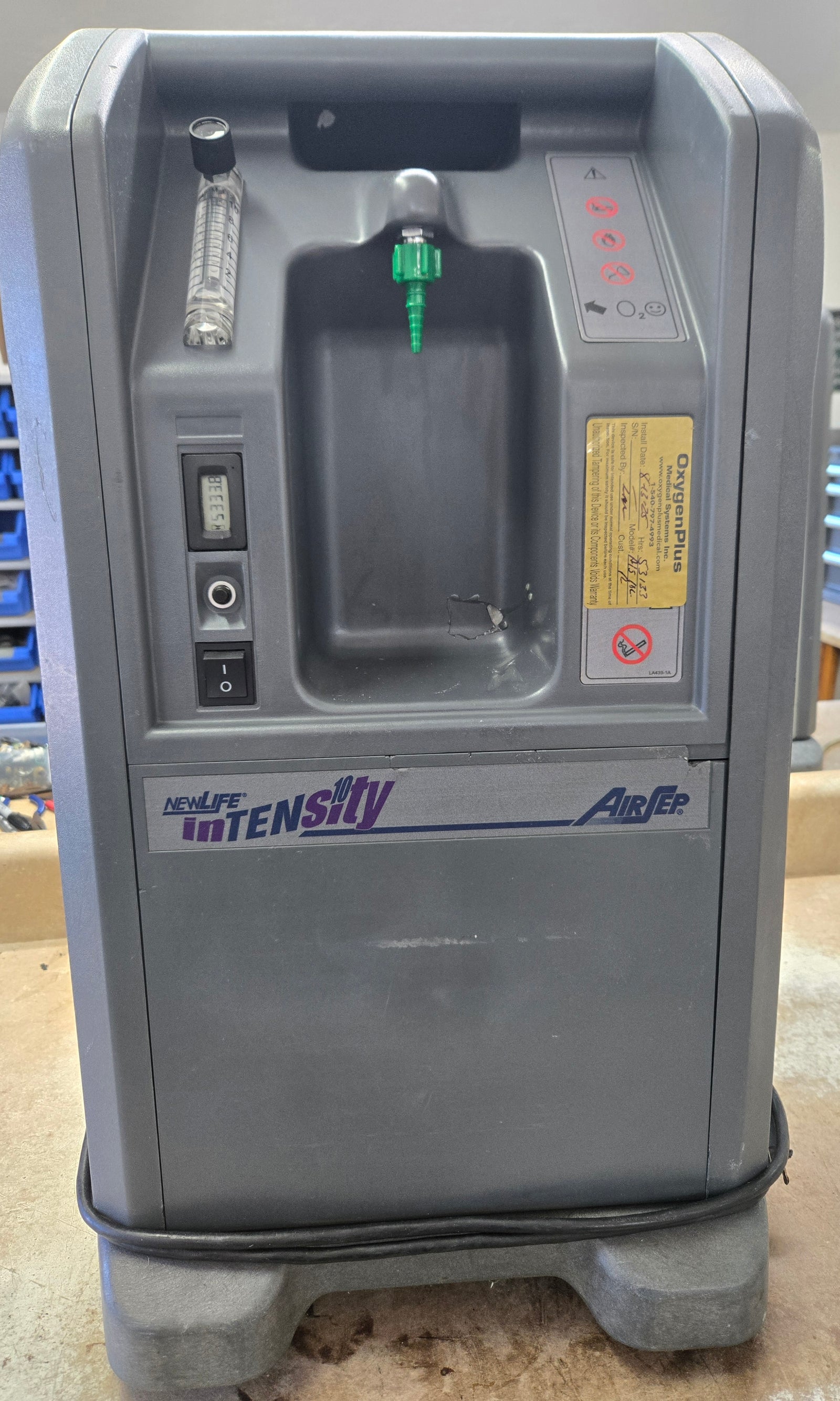 Reconditioned Airsep Intensity 10LPM Oxygen Concentrator *SCRATCH AND DENT C*