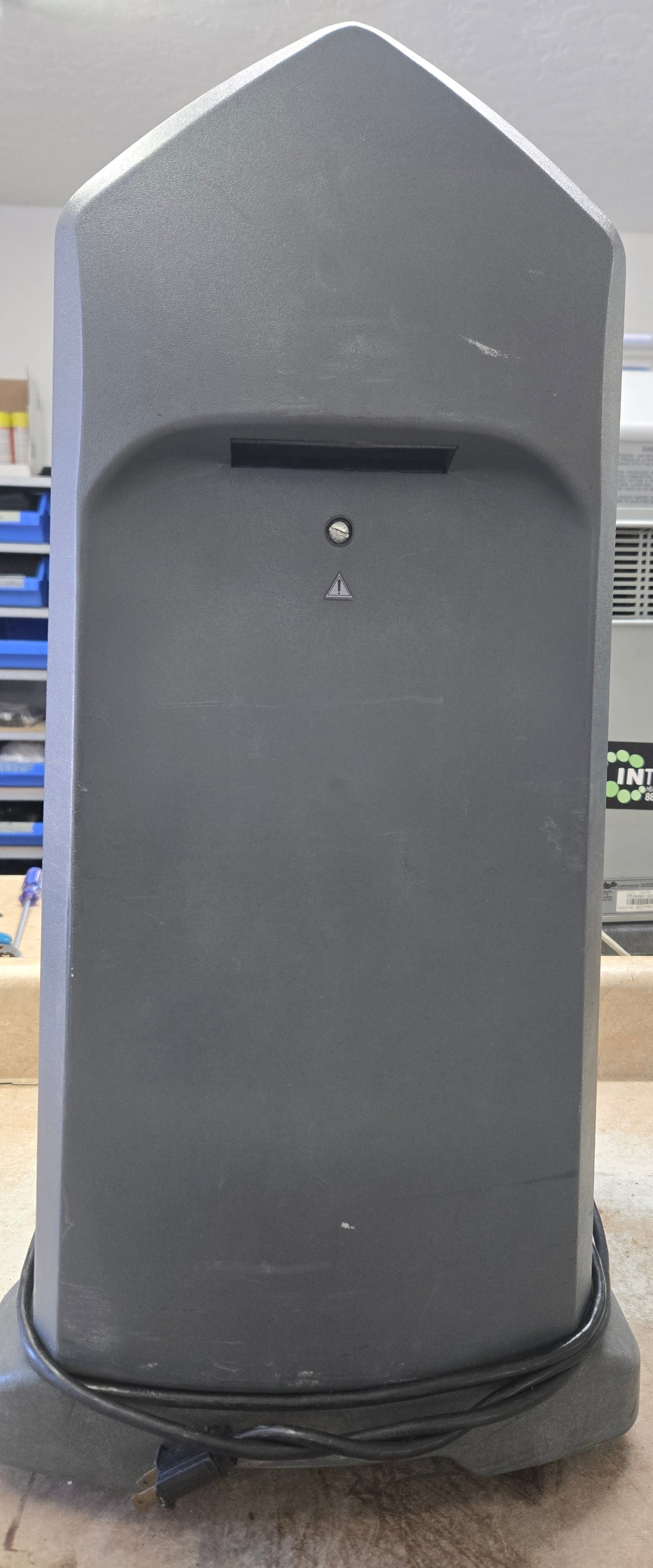 Reconditioned Airsep Intensity 10LPM Oxygen Concentrator *SCRATCH AND DENT C*